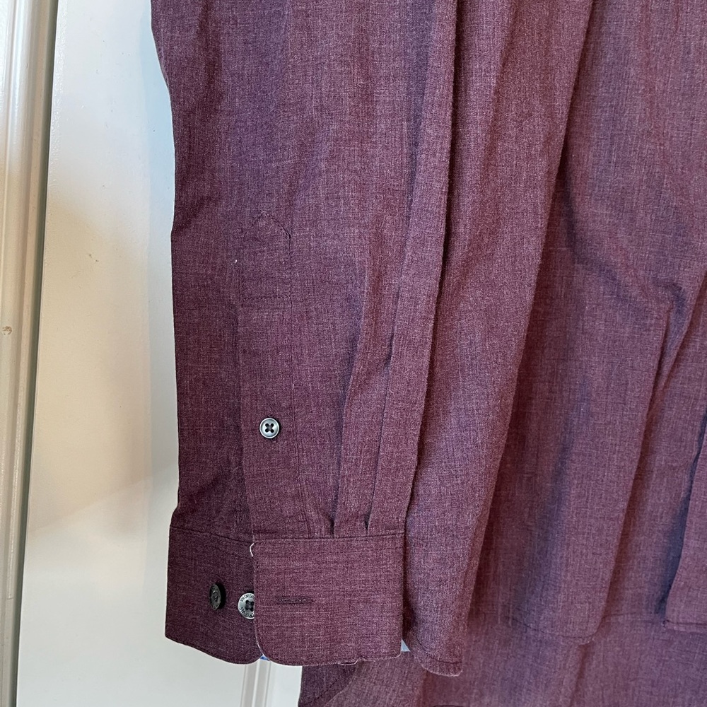 Van Heusen Button Down - image 3